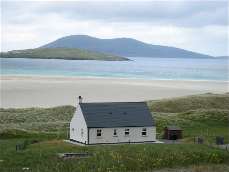 Luskentyre Cottage Isle of Harris self catering Outer